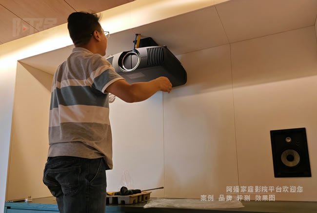 爱普生LS12000激光投影机安装