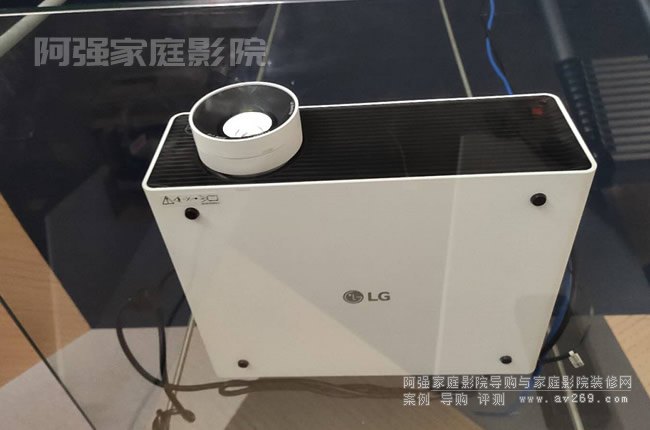 LG BU50NST 激光4K投影机在大空间大画面家庭影院案例应用