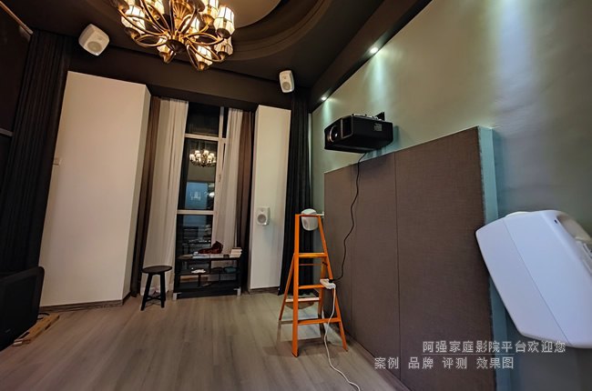 ������ӰԺʹ��JVCͶӰ���ͽ��㻭��ĻӦ�ð���