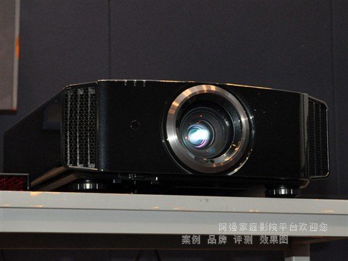 4K2K投影机